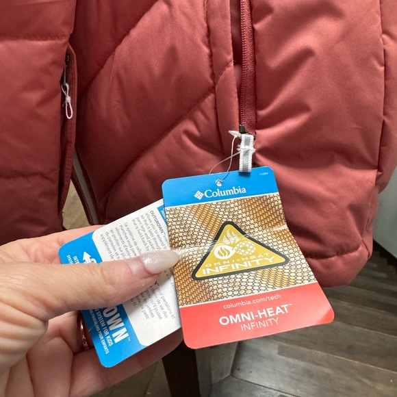 New with tags, never worn Columbia Powder II jacket for girls. - Picture 3 of 7